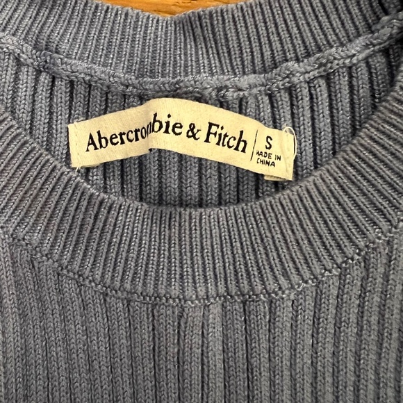 Top - Picture 3 of 3